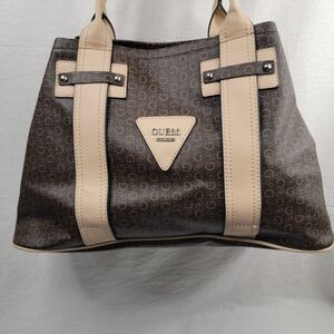 GUESS Signature Logo Tote Bag Brown Monogram Beige Straps Silver Hardware Career